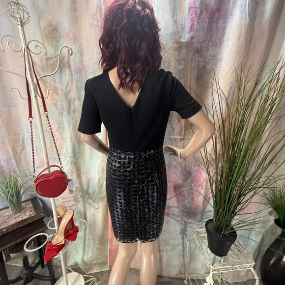 📌Cynthia Steffe Mix of Materials Laser-Cut Faux Leather Mini Dress - Picture 2 of 15